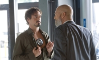 12-stark-shows-stane-the-arc-reactor